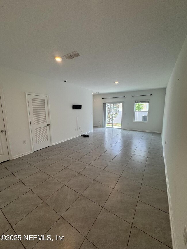 Building Photo - 4021 Haymon Ave