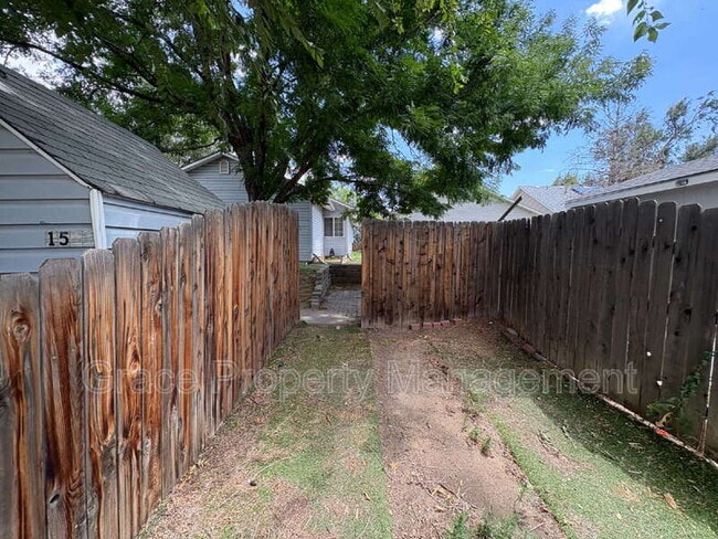 Building Photo - 1599 Benton St
