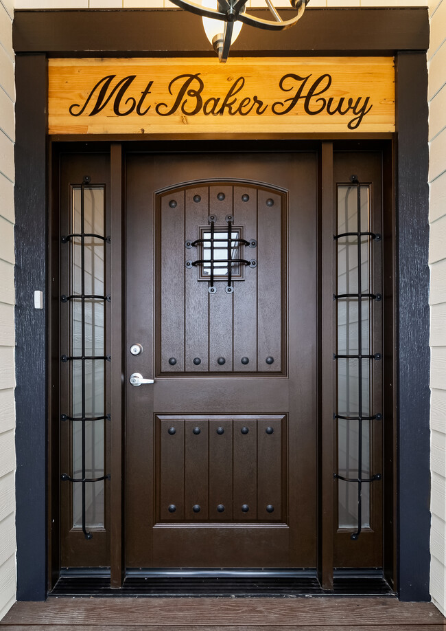 Front Entrance - 1563 Mt Baker Hwy