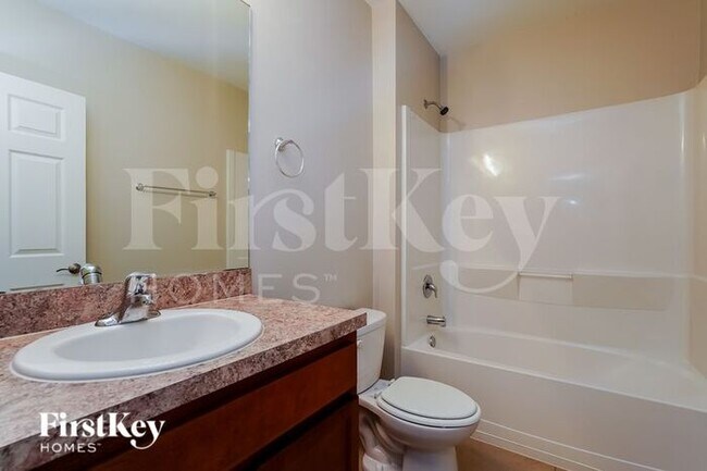 Building Photo - 3452 Acapulco Cir