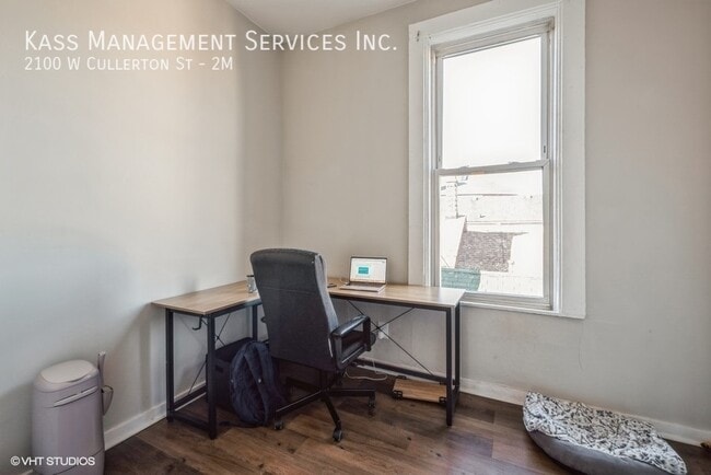 Building Photo - 2100 W Cullerton St