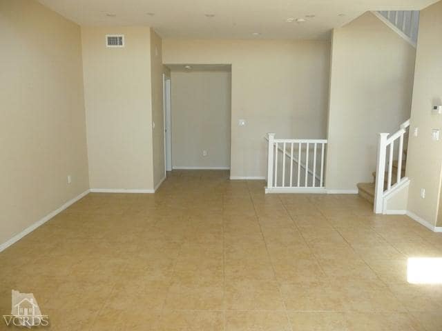 Building Photo - 333 Kiawah River Dr