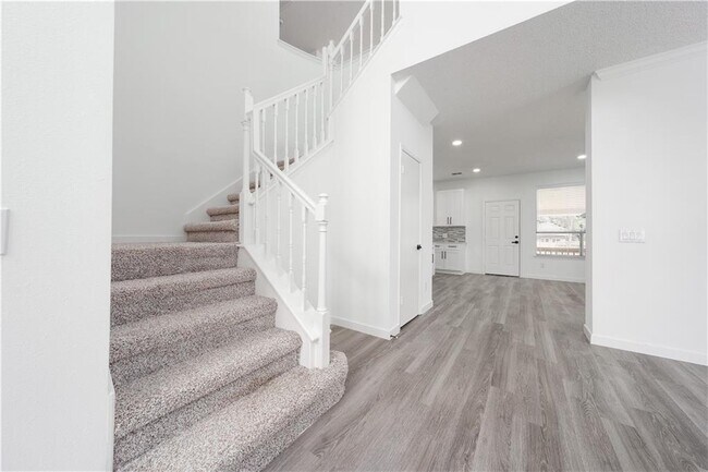 Building Photo - 15903 Cornerwood Ct