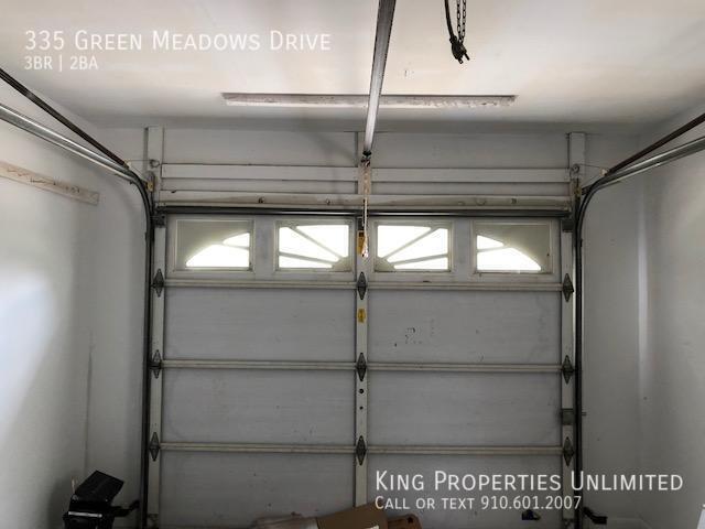 Building Photo - 335 Green Meadows Dr