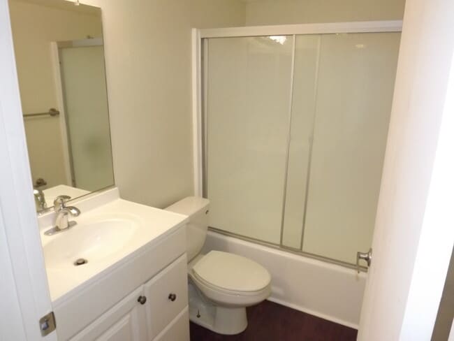 Building Photo - $3850 / 3br - Condo 3 beds 2 baths (West LA)