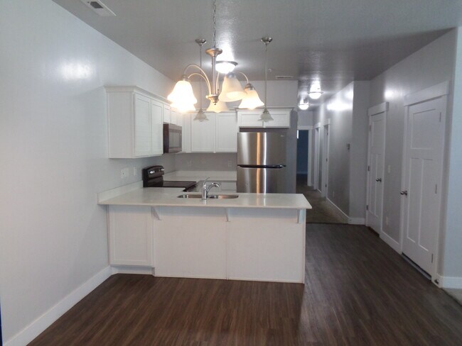 Building Photo - 14453 South Selvig Way