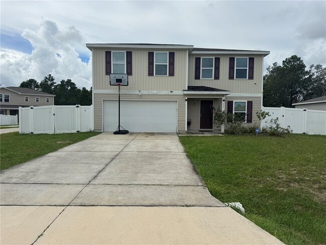 Building Photo - 256 Begonia Ln