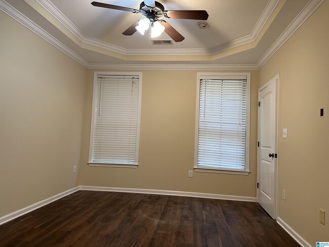 Building Photo - 2280 Ridgemont Dr