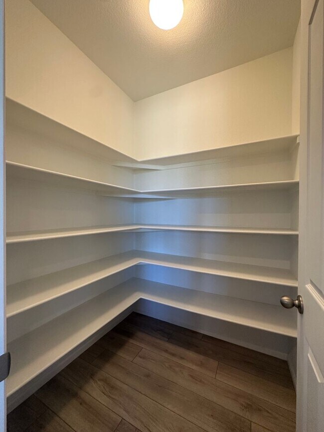 Building Photo - 7088 Preble Dr
