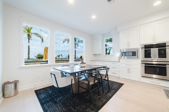 Building Photo - 7337 Corte TOMILLO