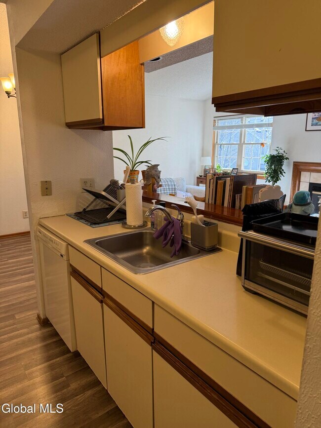 Building Photo - 209 Monmouth Way