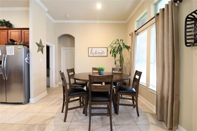 Building Photo - 6126 Emberwood Falls Dr
