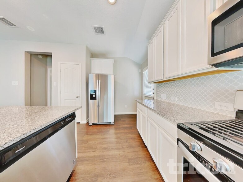 Building Photo - 6918 Scarlet Sagebrush St