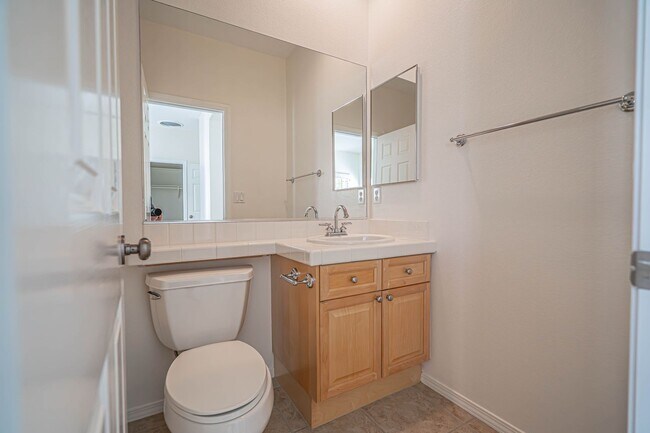 Building Photo - 23932 Windward Ln