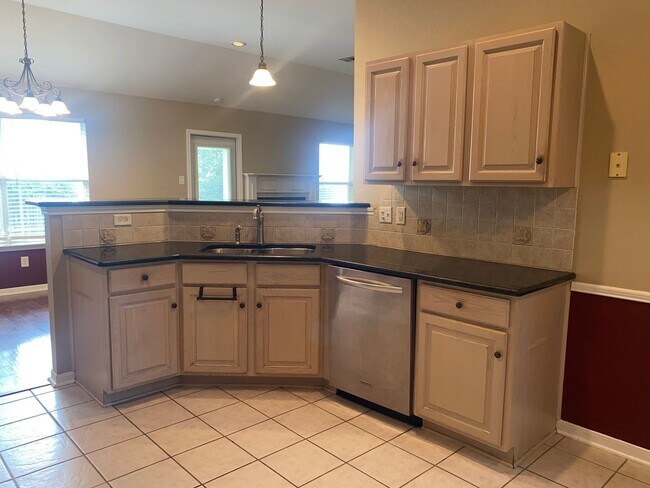 Building Photo - 4 BEDROOM BELTON ISD