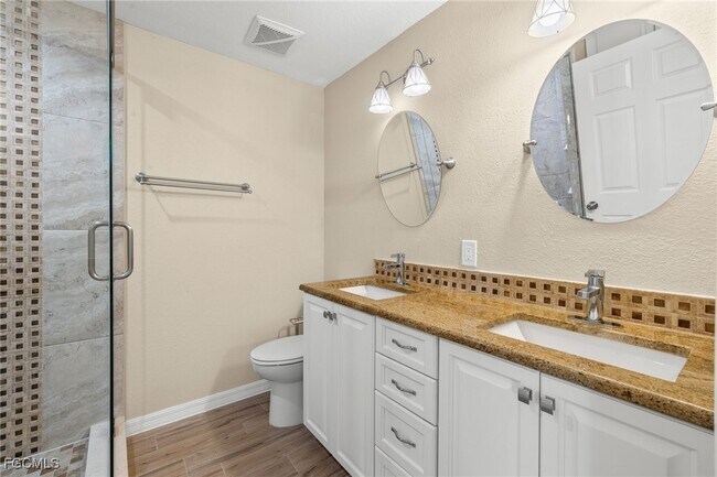 Building Photo - 1418 Shelby Pkwy