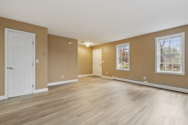 Building Photo - 72 Patterson Rd