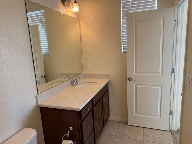 Building Photo - San Jose Comfort, Convenience and Location