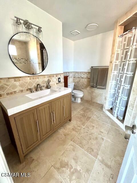 Building Photo - 658 La Corona Ct