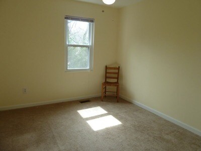 Building Photo - 63 Kinsman View Cir
