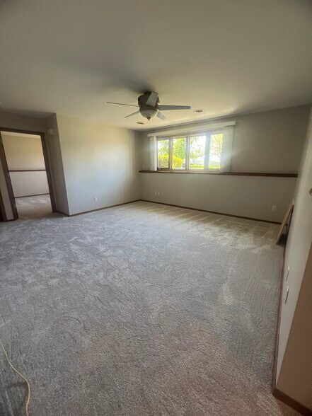 3rd bedroom - 2660 Sandra Rose Ln