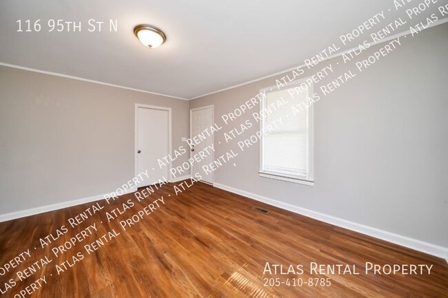 Building Photo - 116 95th St N