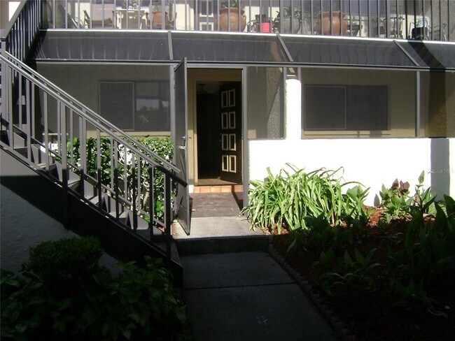 Building Photo - 2420 Winding Creek Blvd