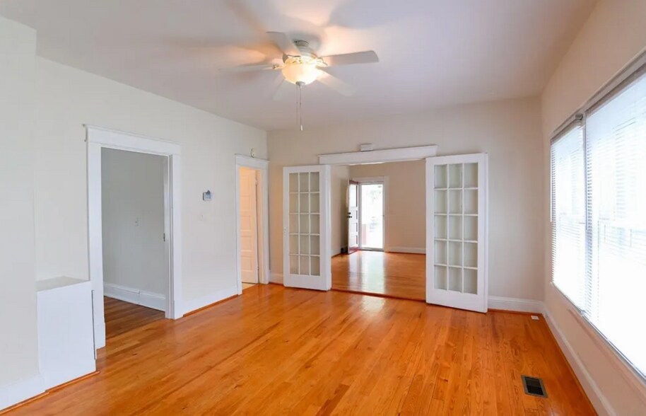 Building Photo - 1104 Tolleys Ln