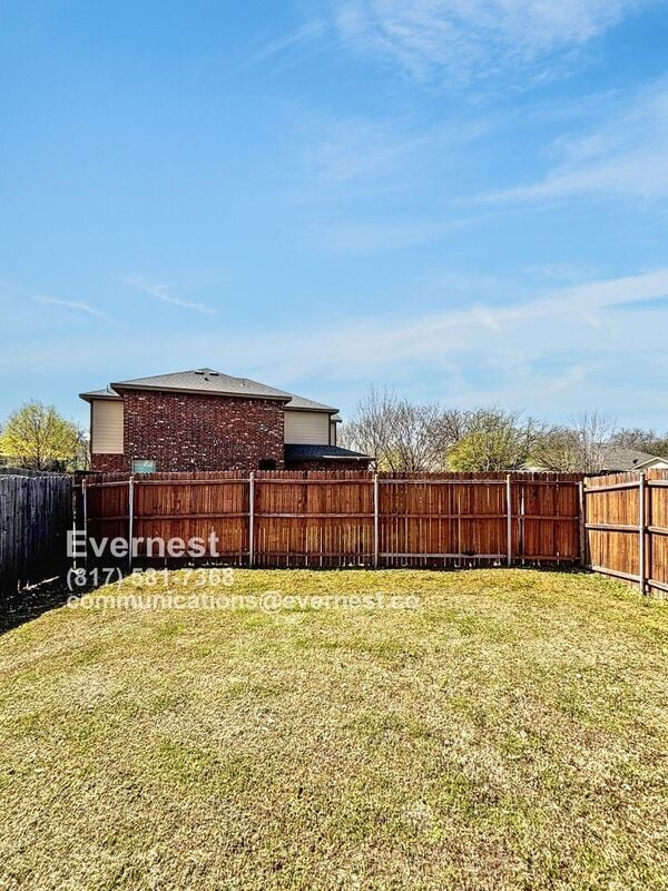 Building Photo - 1335 Piedmont Dr