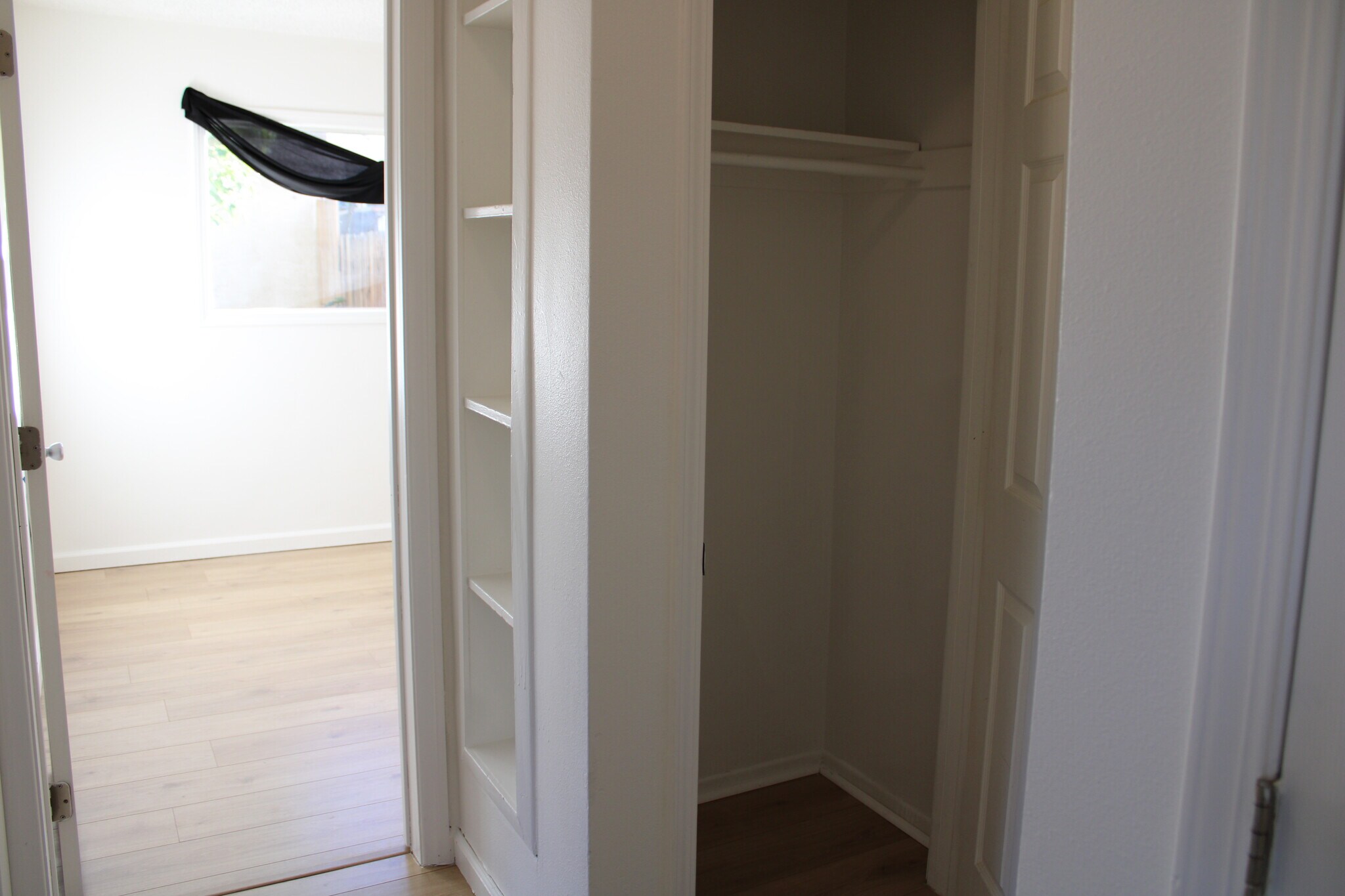 Building Photo - 144 E Avenue Q