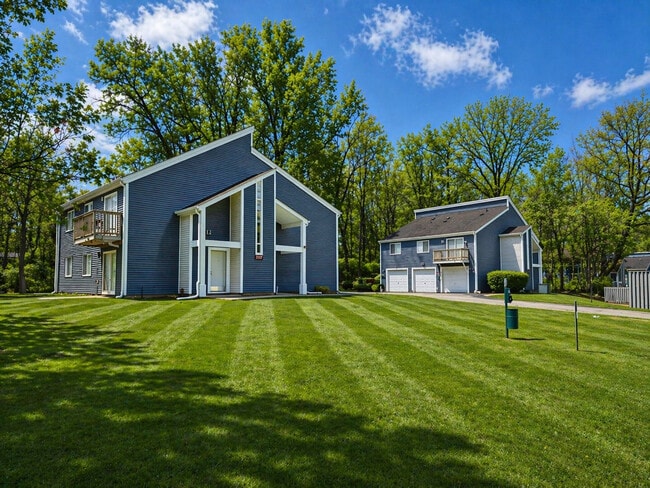 Building Photo - Woods at Oak Crossing