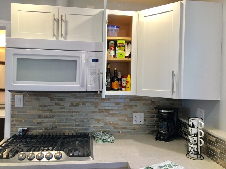 Fully stocked the kitchen - 1348 S Curson Ave