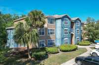 Building Photo - Villas at Lake Smart Apartments