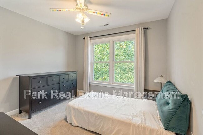 Building Photo - 108 Westgreen Dr