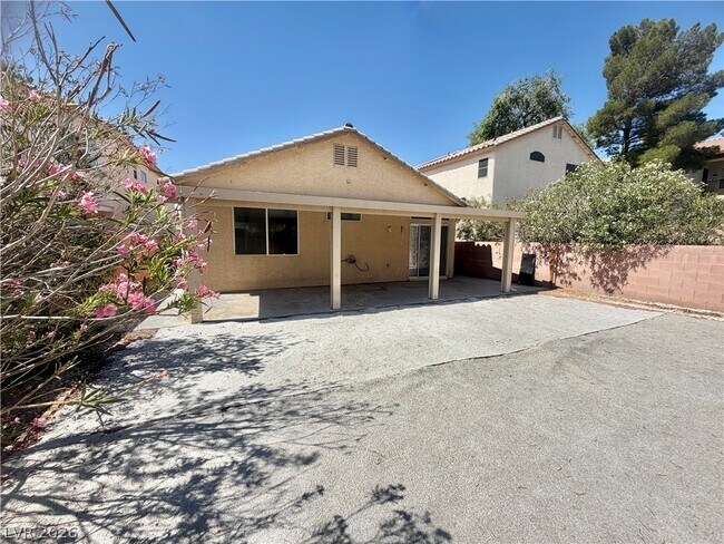 Building Photo - 8234 Heather Rock Ct