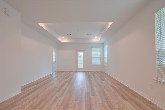 Building Photo - 20914 Cianna Crescent Trl