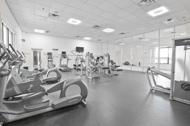 Building Photo - 110 Tidewater St