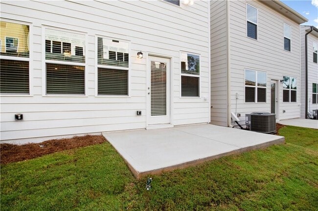 Building Photo - 284 Whitetail Cir