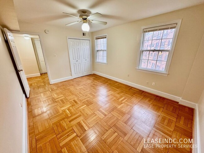 Building Photo - 2721 Ordway St NW