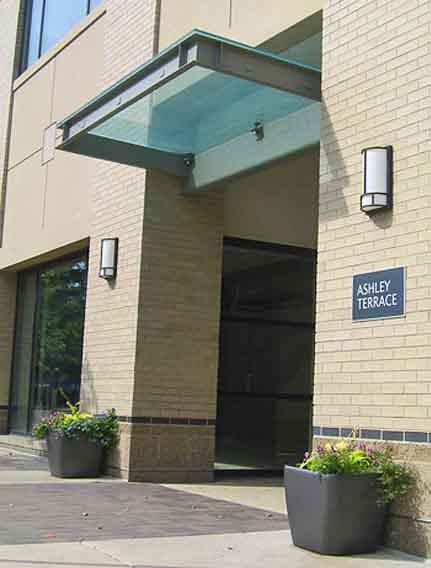 Building Photo - 111 N Ashley St