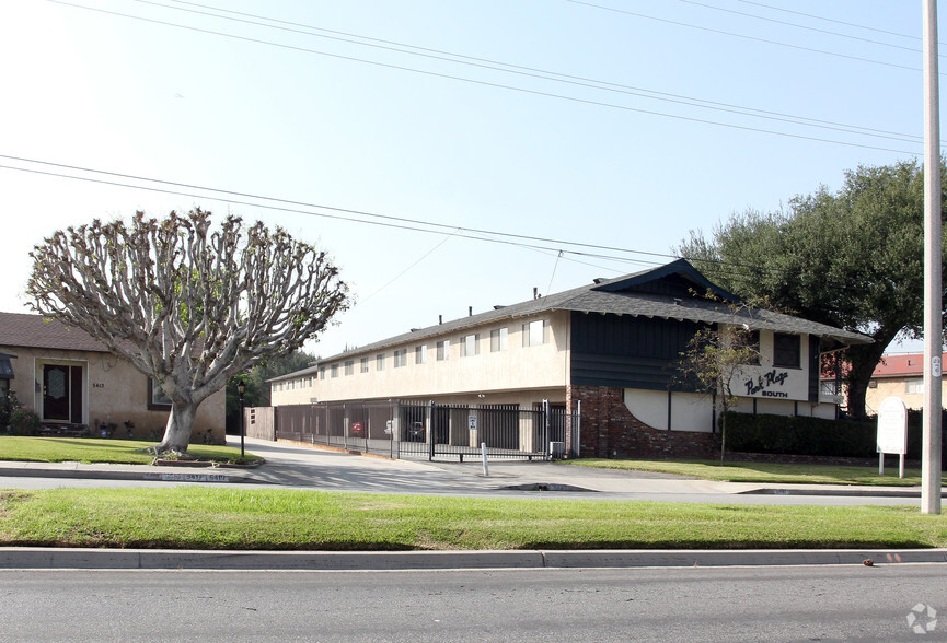 Building Photo - Park Plaza Apts