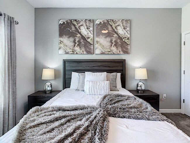 Building Photo - 580 Pebble Beach Dr