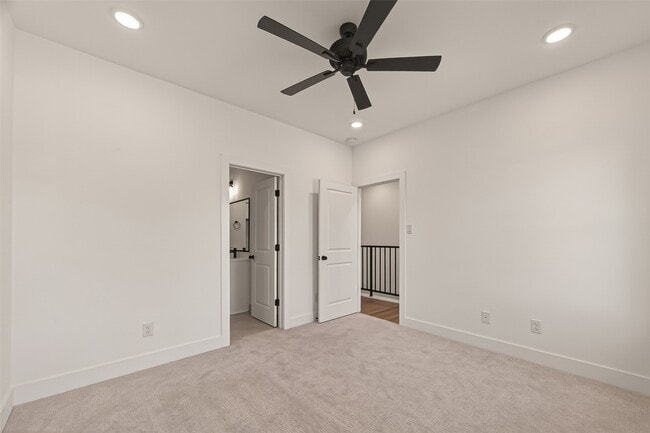 Building Photo - 2710 Bostic St