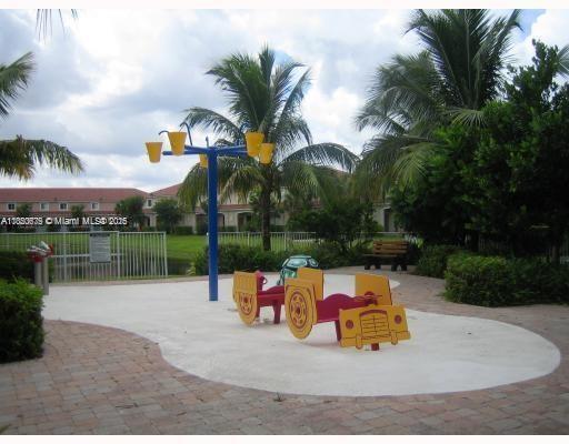 Building Photo - 2756 SW 83rd Ave