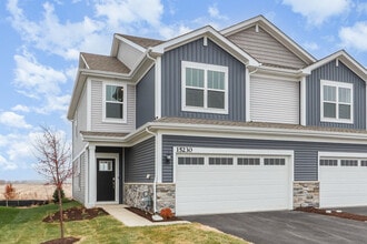 Building Photo - 15230 S Hepworth Ct