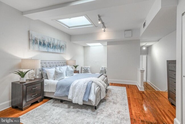 Building Photo - 1714 Rittenhouse Square