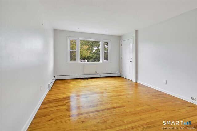 Building Photo - 63 Maynard St