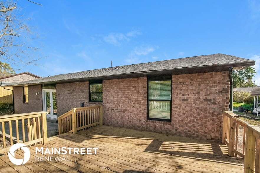 Building Photo - 2925 Bethel Pl