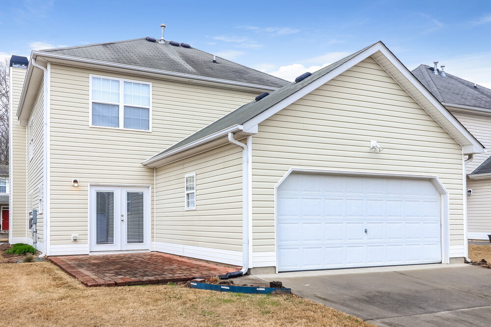 Building Photo - 4639 Liberty Square Dr
