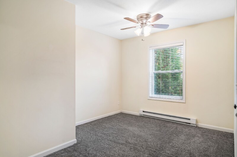 Building Photo - 1243 Terrace Dr